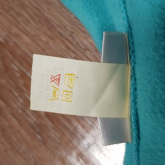 (2X) Carroll Reed Fleece Floral Embroidered Vest Rose Design Cozy Athleisure - Picture 4 of 9